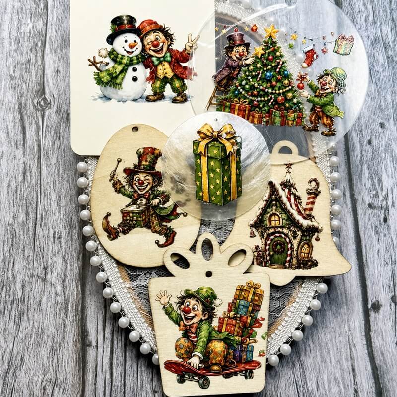 QuirkyChristmastransferstickerswithelvessnowmenandgifts